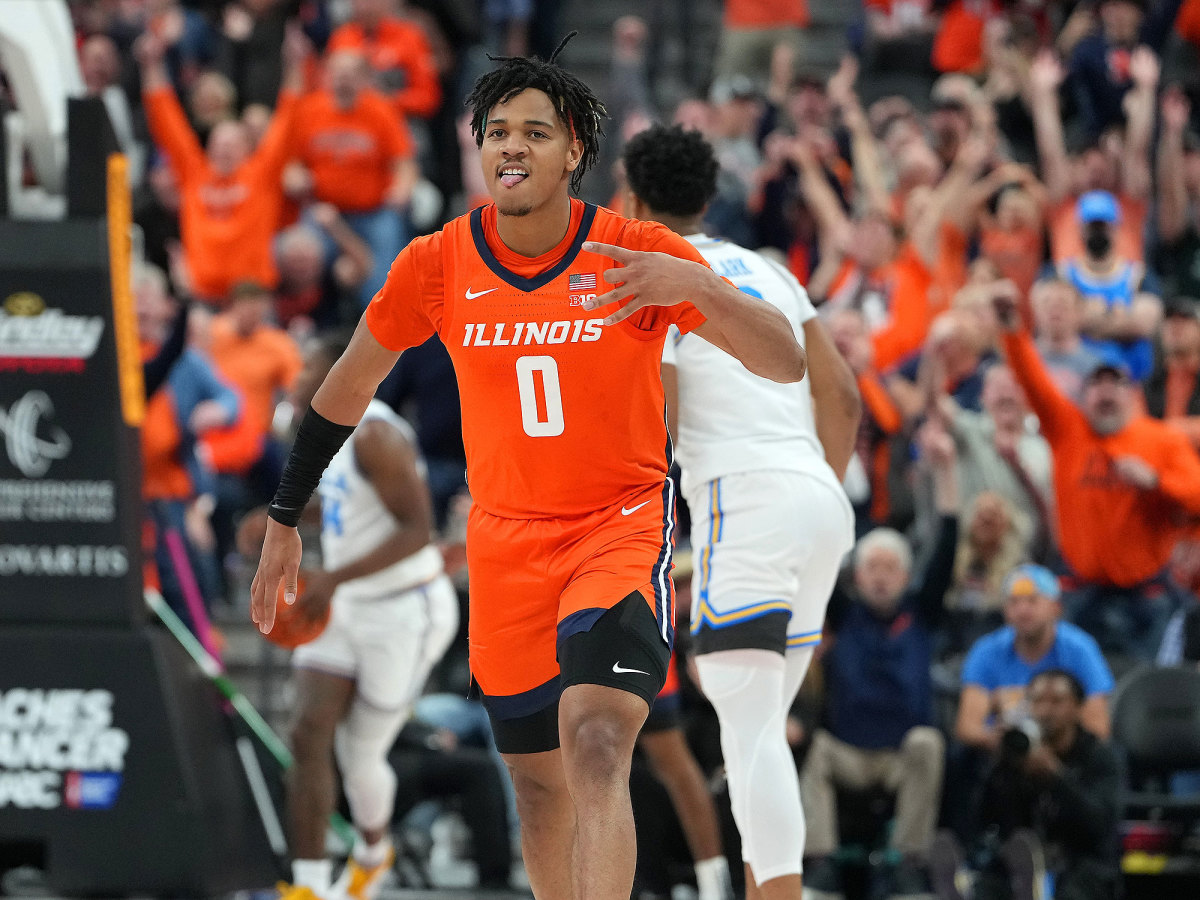 Terrence Shannon Jr. gestures after a three-point shot
